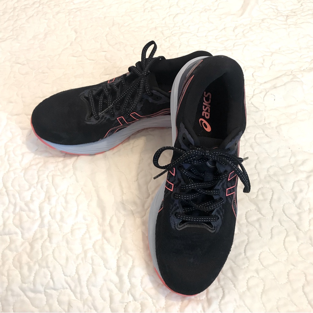 Asics Gel Cumulus 23 Women’s Shoes - Size 8.5